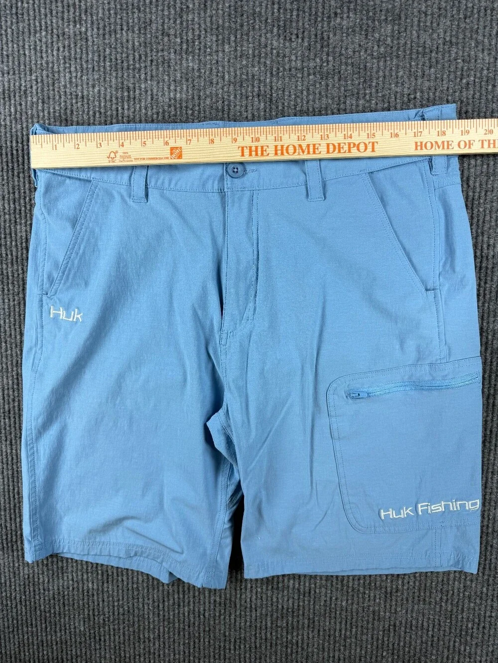 Huk Next Level Fishing Shorts Men XXL Performance Stretch Cargo Light Blue
